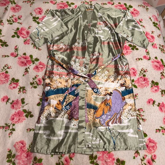 1980s 100% silk geisha girl cherry blossom printed belted kimono robe - by Orien - Picture 9 of 13